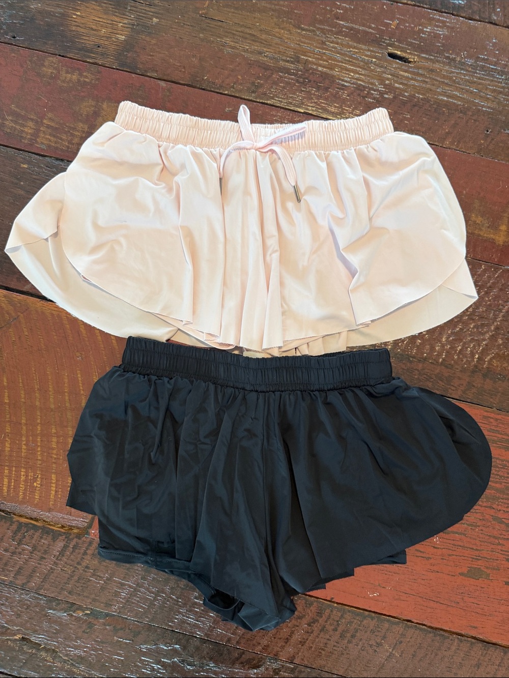 Gianni Bini Girls Sz XL pink ruffle cheer/athletic short & Sz L black shorts